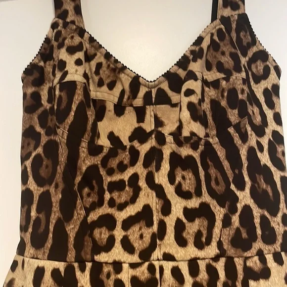 Dolce Gabbana silk leopard 🐆 jumpsuit - Picture 6 of 11